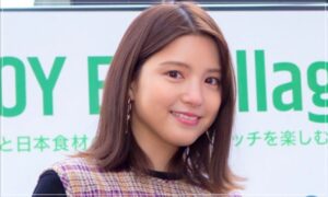川島海荷 笑顔