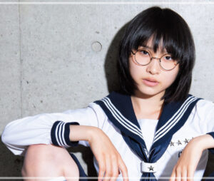 新しい学校のリーダーズ suzuka 似てる メガネなし
